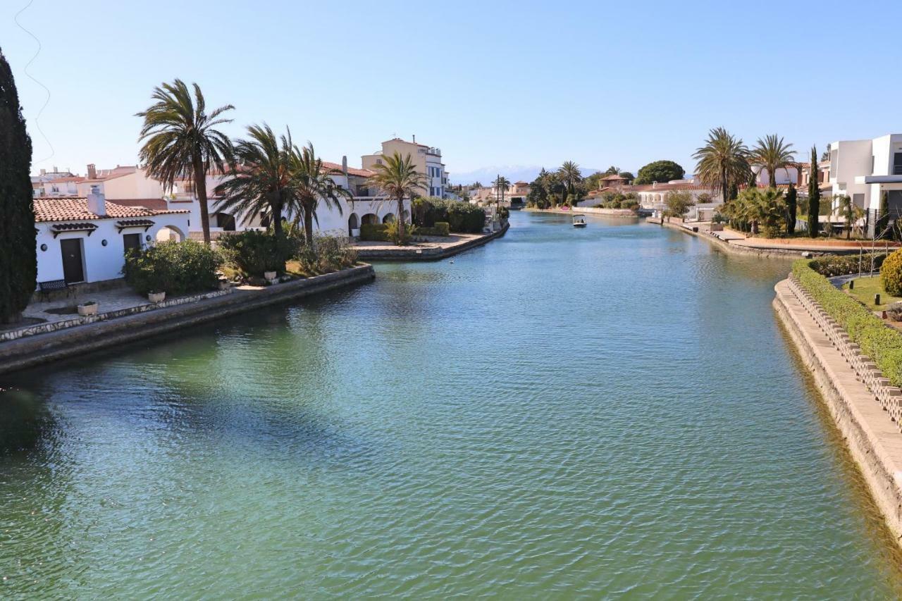 Requesens Villa Empuriabrava Kültér fotó